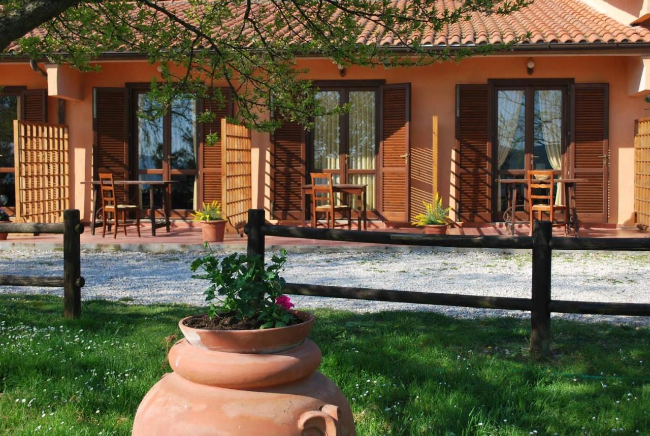 Erba Di Campo Residence Quercianella Exterior foto
