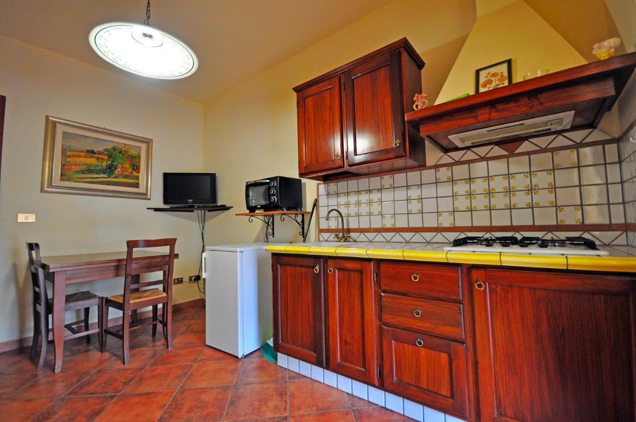 Erba Di Campo Residence Quercianella Exterior foto
