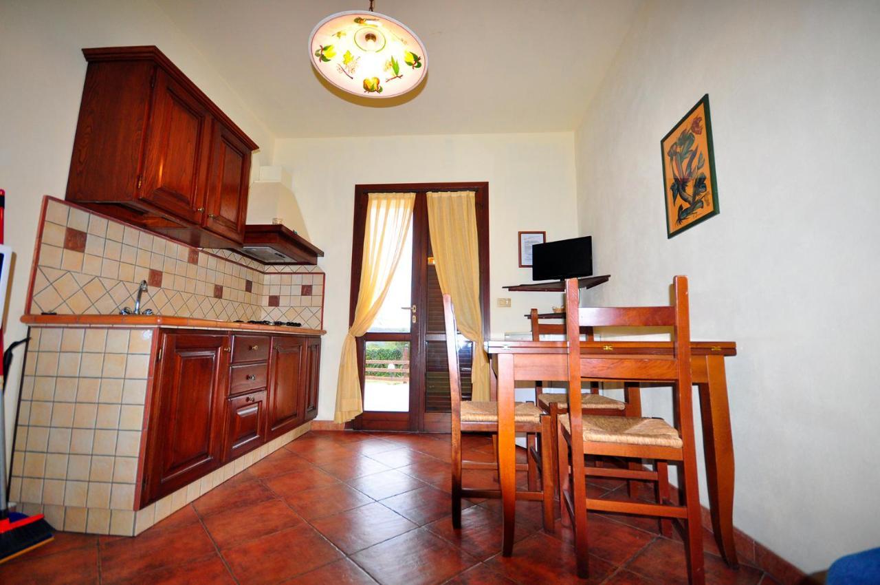 Erba Di Campo Residence Quercianella Exterior foto